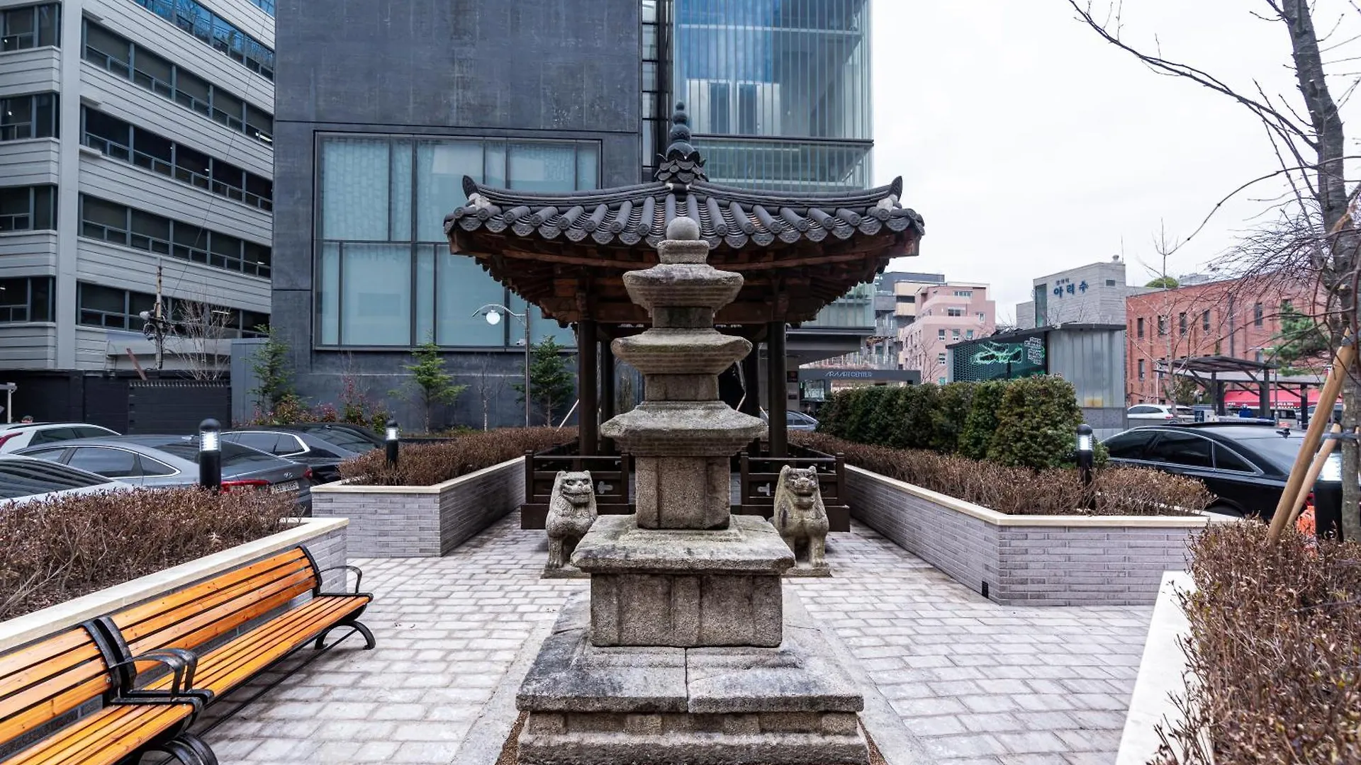 The Prima Hotel Jongno Seoul 3*,