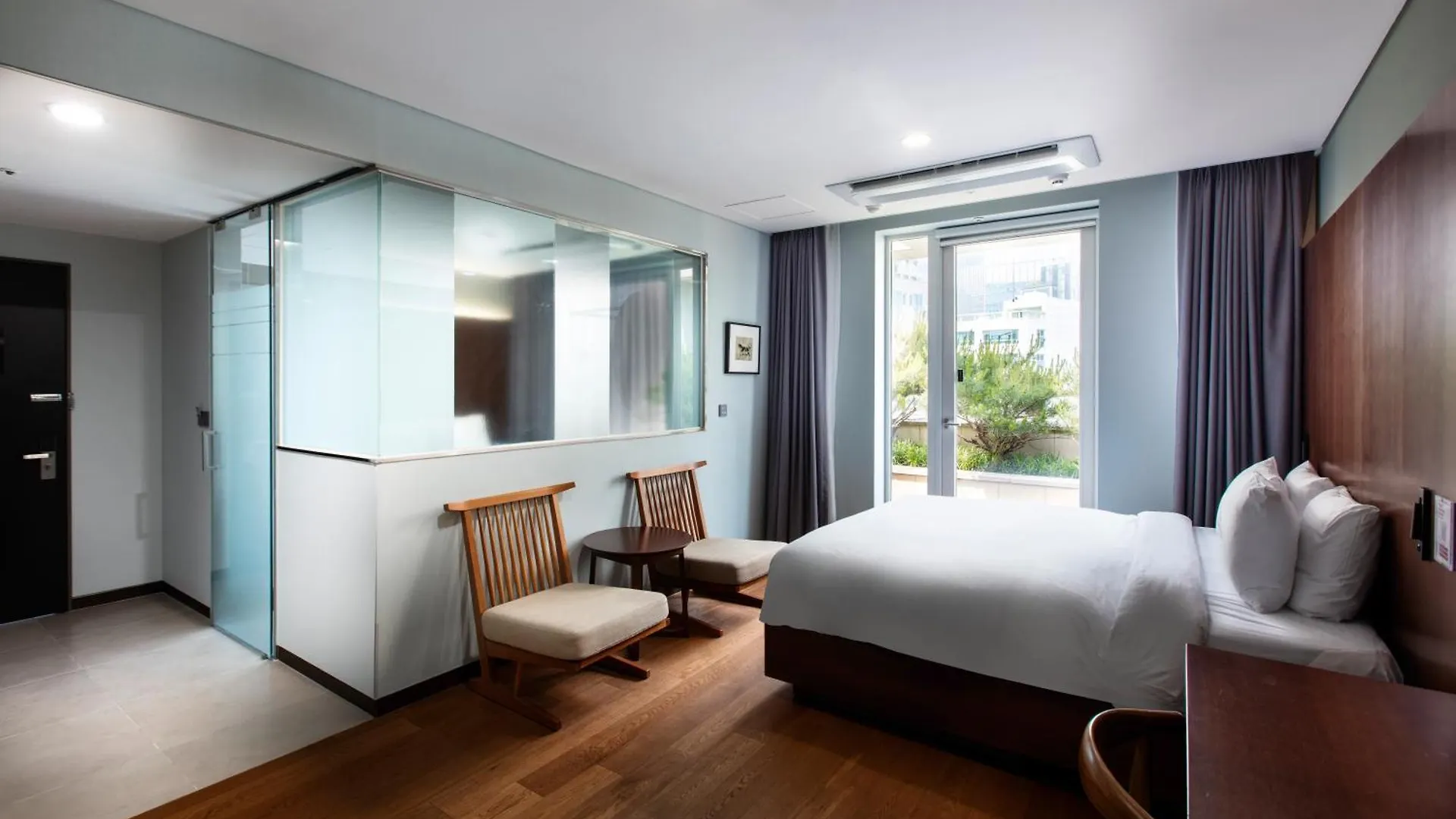 The Prima Hotel Jongno Seoul 3*,  South Korea