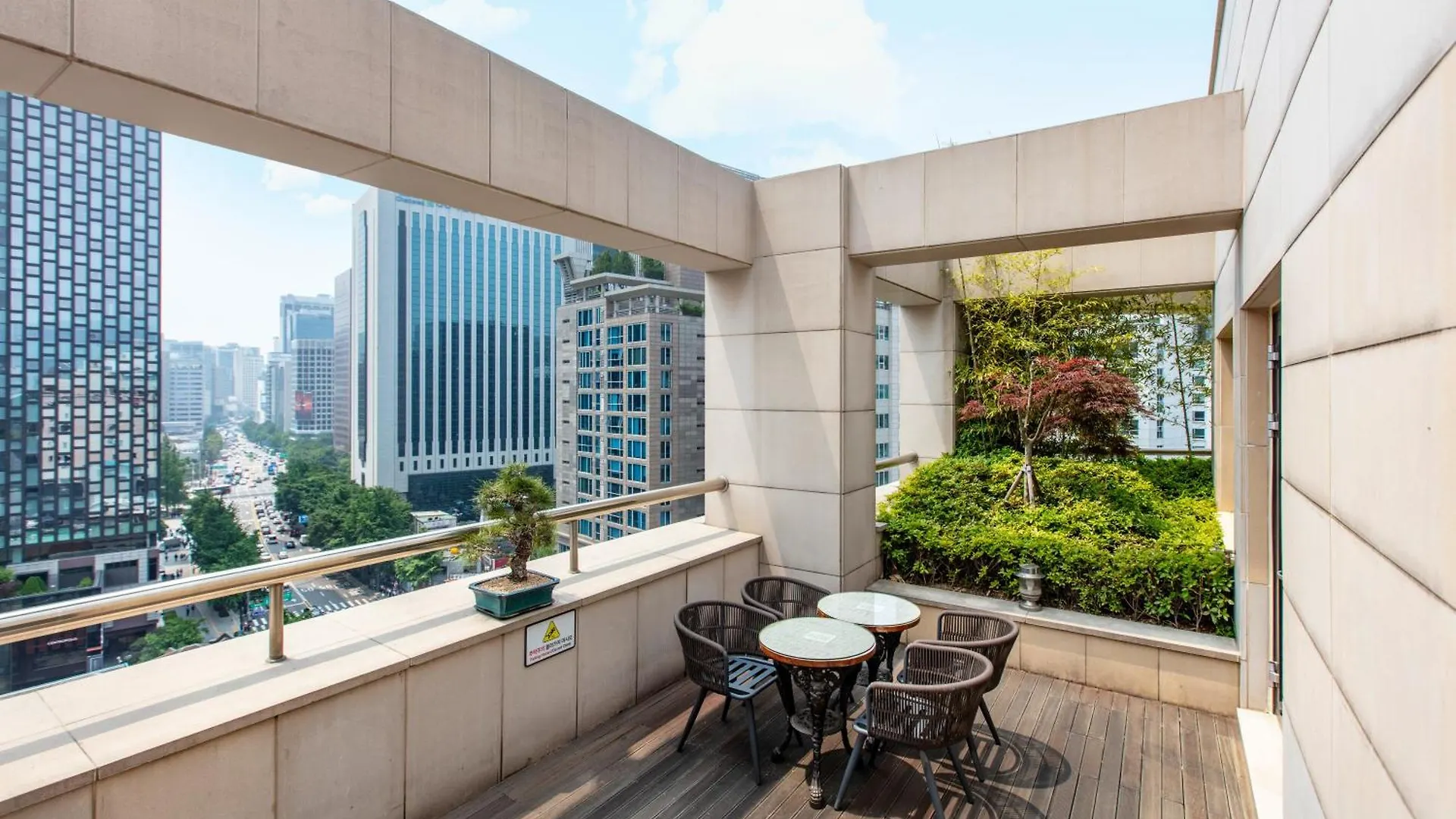 The Prima Hotel Jongno Seoul